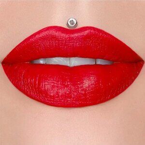 NWT Jeffree Star Velvet Trap Lipstick- Red Affair